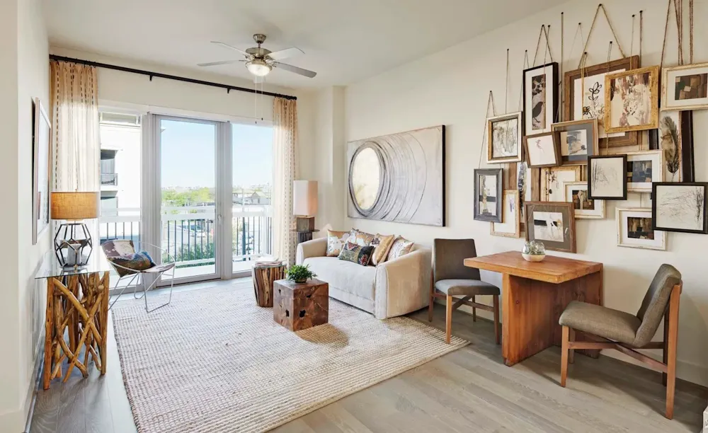 2727 Travis Street #501 Houston, TX 77006