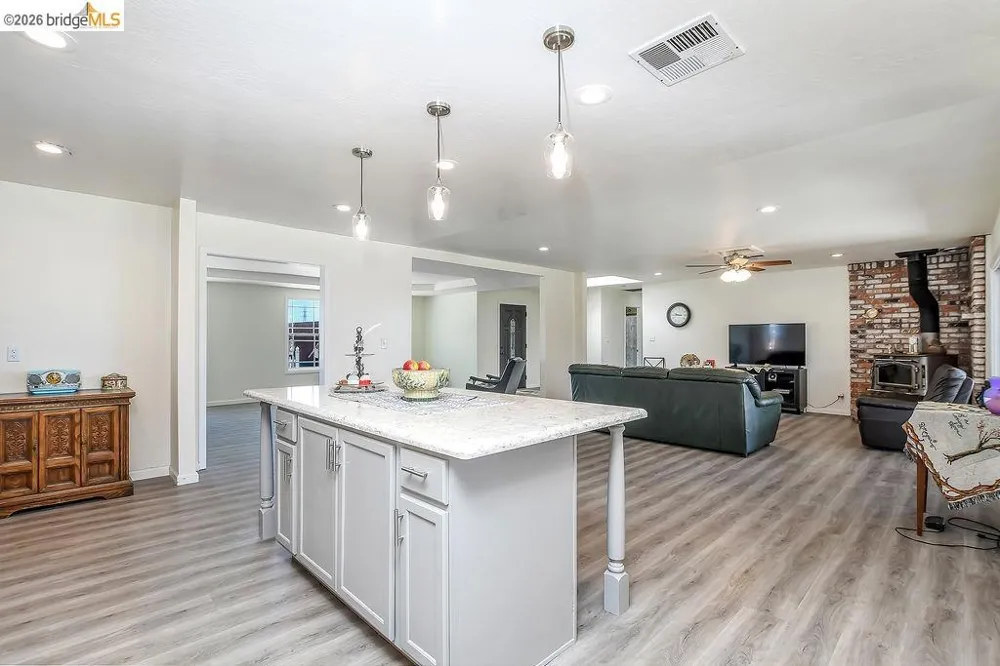 1700 Eureka Ave Brentwood, CA 94513