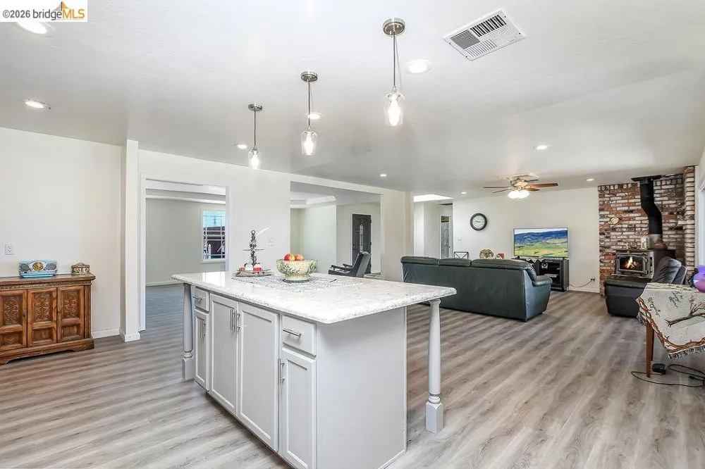 1700 Eureka Ave Brentwood, CA 94513