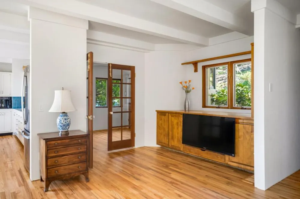23 Mentone Road Carmel, CA 93923
