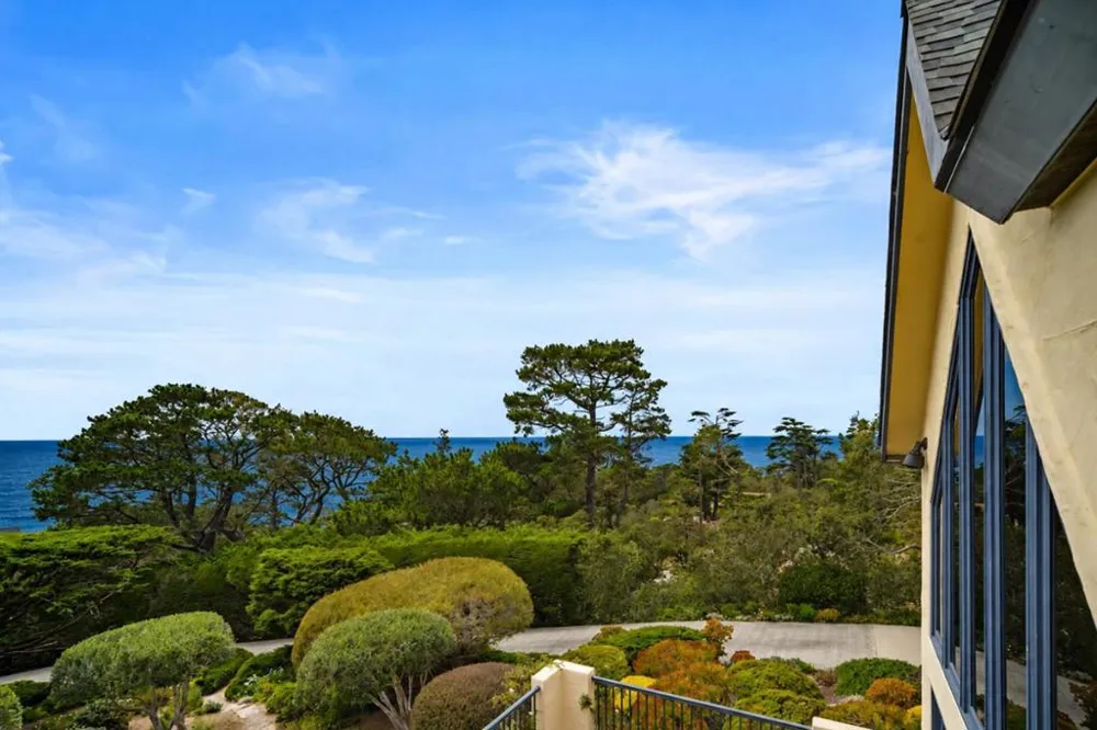 23 Mentone Road Carmel, CA 93923