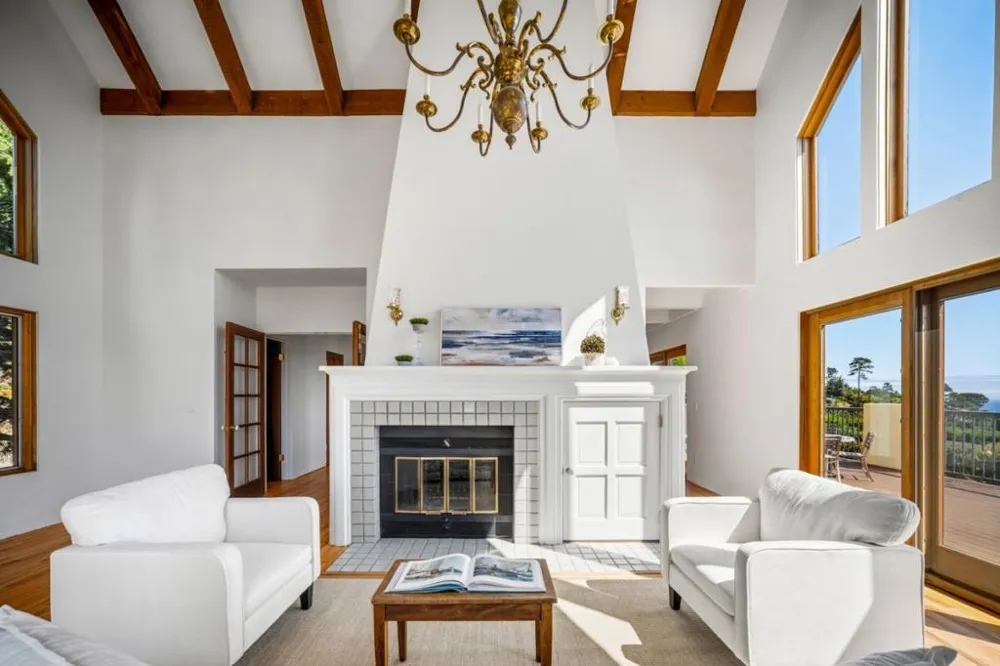 23 Mentone Road Carmel, CA 93923