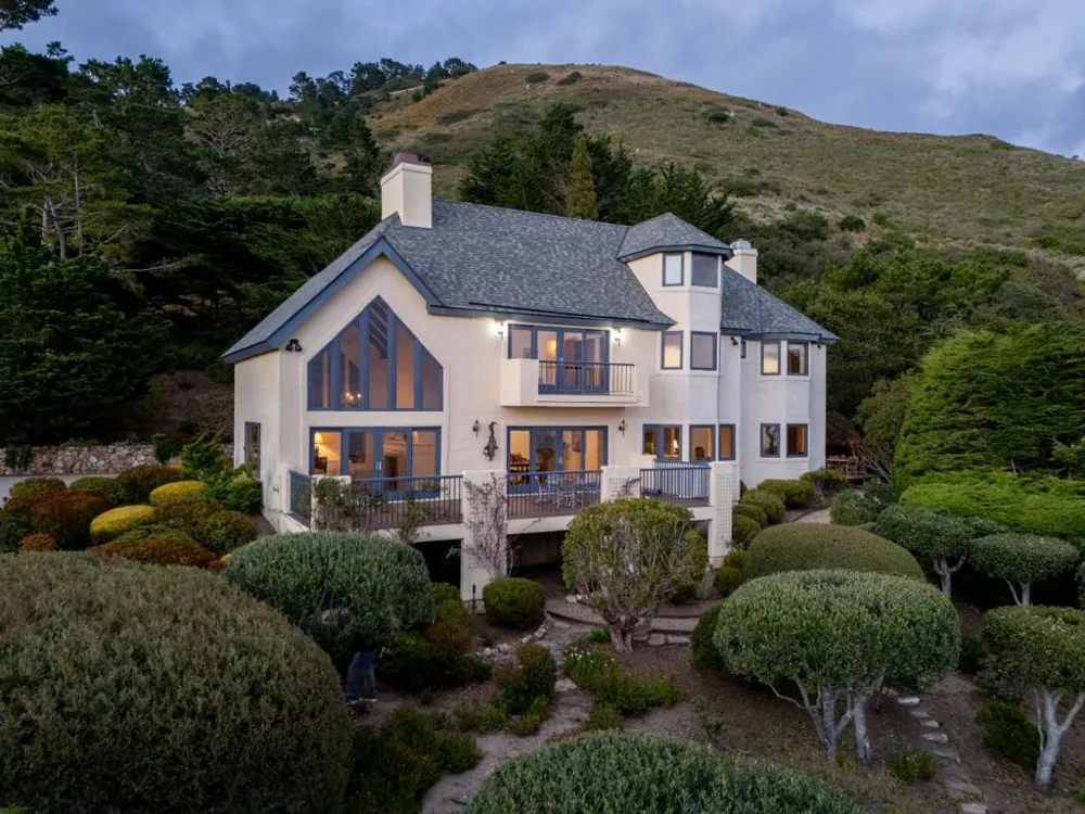 23 Mentone Road Carmel, CA 93923