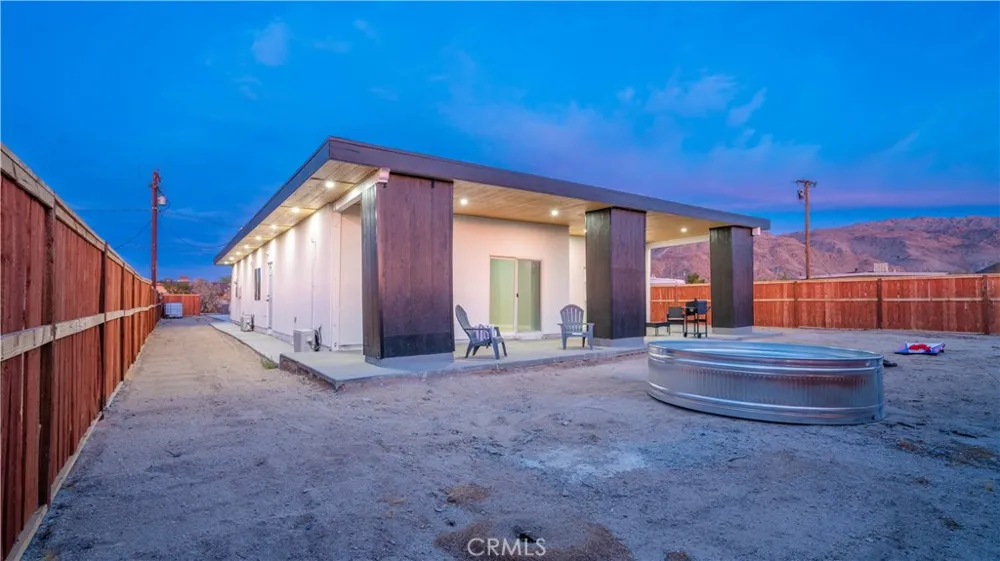 6586 Lupine 29 Palms, CA 92277