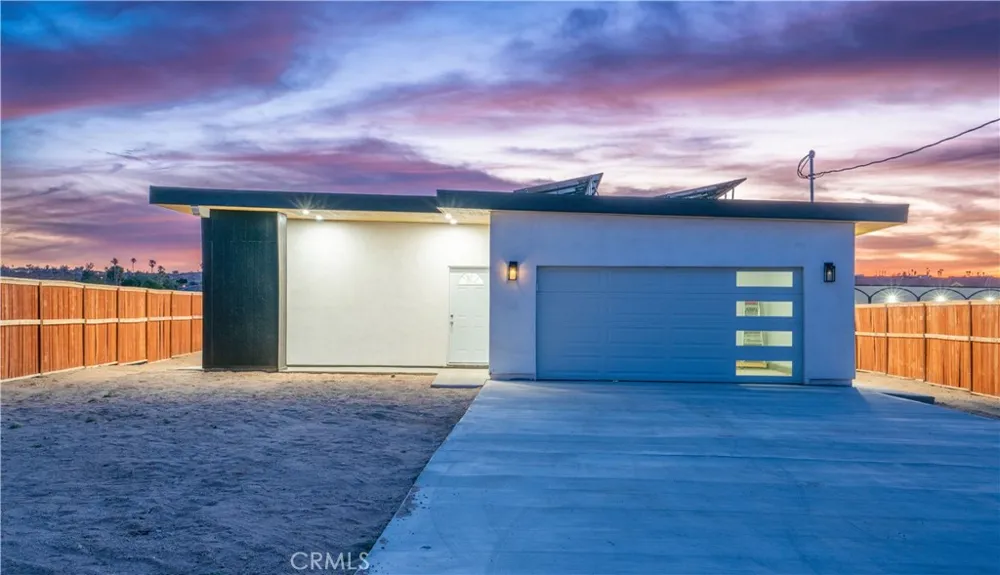 6586 Lupine 29 Palms, CA 92277