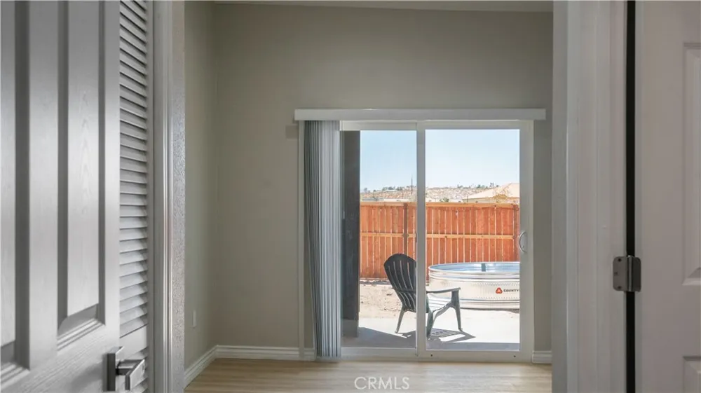 6586 Lupine 29 Palms, CA 92277