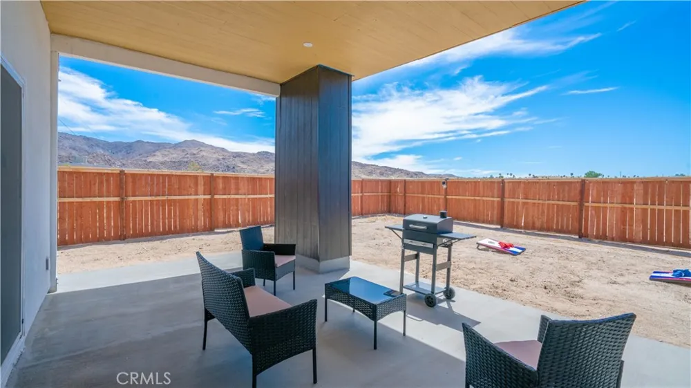 6586 Lupine 29 Palms, CA 92277