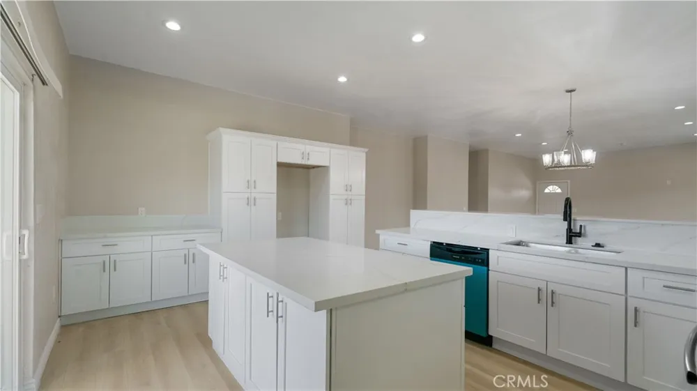 6586 Lupine 29 Palms, CA 92277