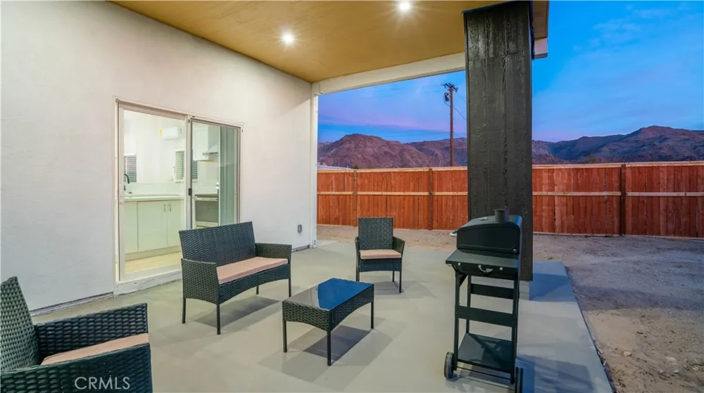 6586 Lupine 29 Palms, CA 92277