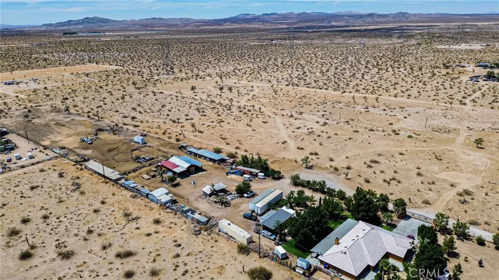 9690 Barcelona Avenue Adelanto, CA 92301