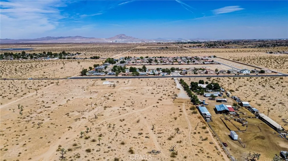 9690 Barcelona Avenue Adelanto, CA 92301
