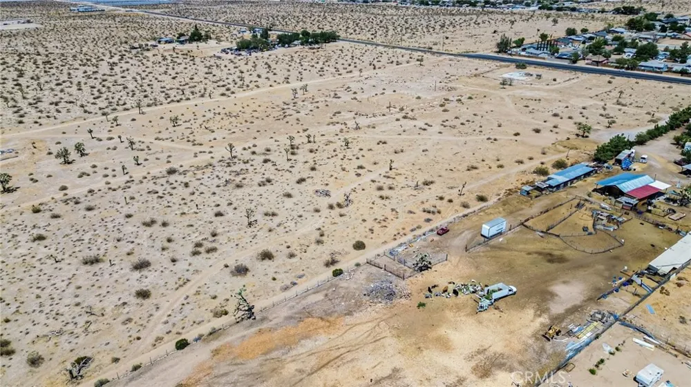 9690 Barcelona Avenue Adelanto, CA 92301