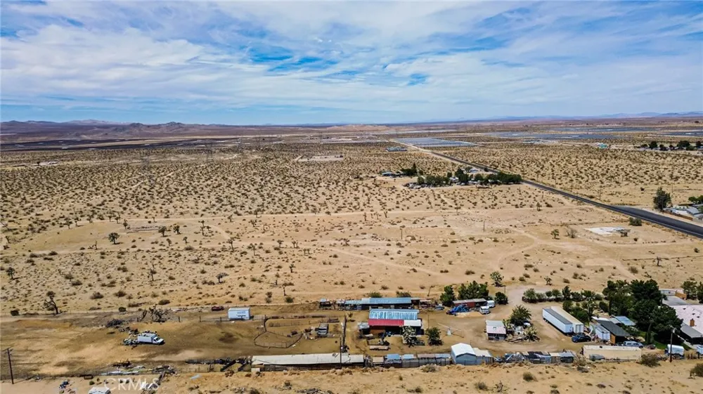9690 Barcelona Avenue Adelanto, CA 92301