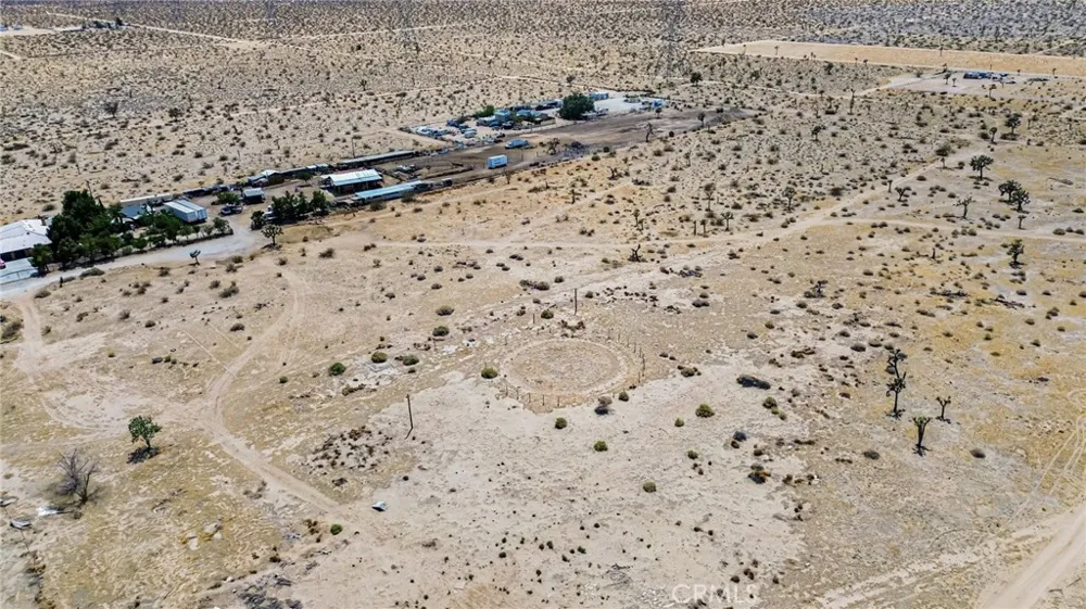 9690 Barcelona Avenue Adelanto, CA 92301