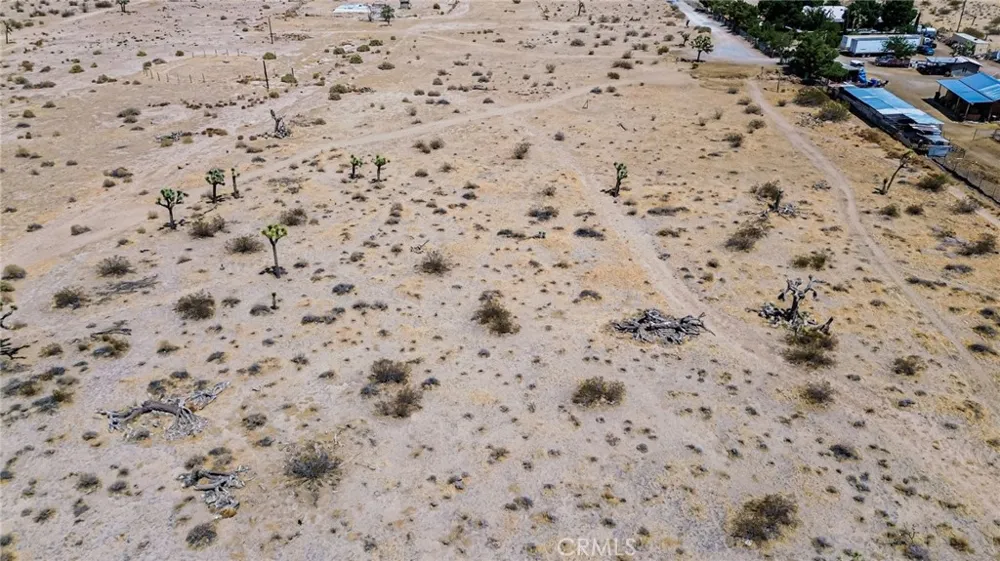 9690 Barcelona Avenue Adelanto, CA 92301