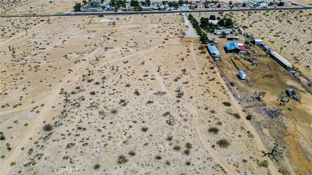 9690 Barcelona Avenue Adelanto, CA 92301