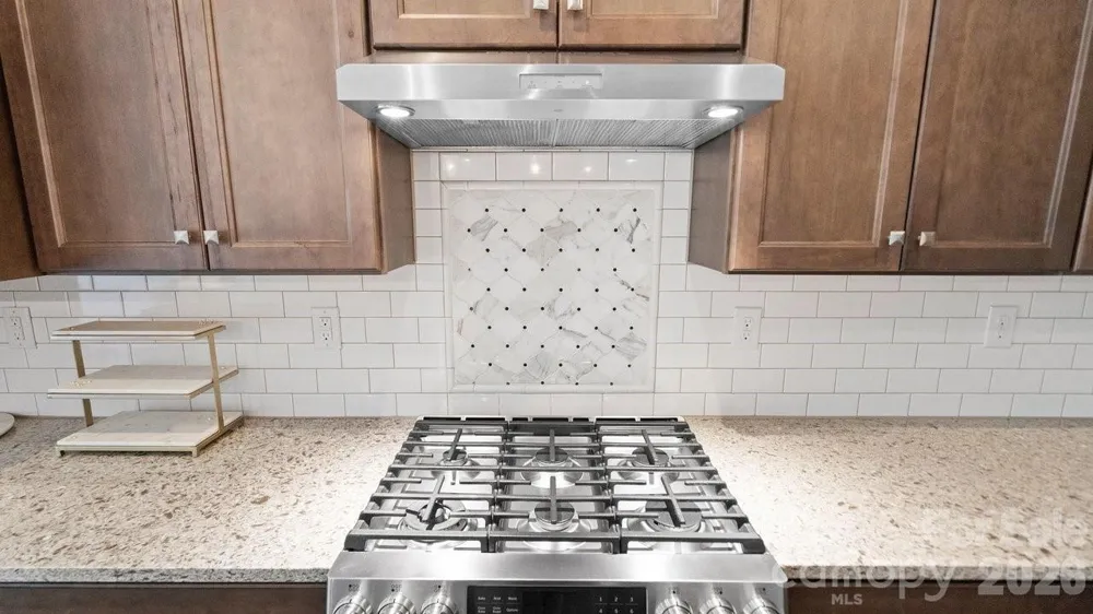 261 Stone Mountain Way Denver, NC 28037