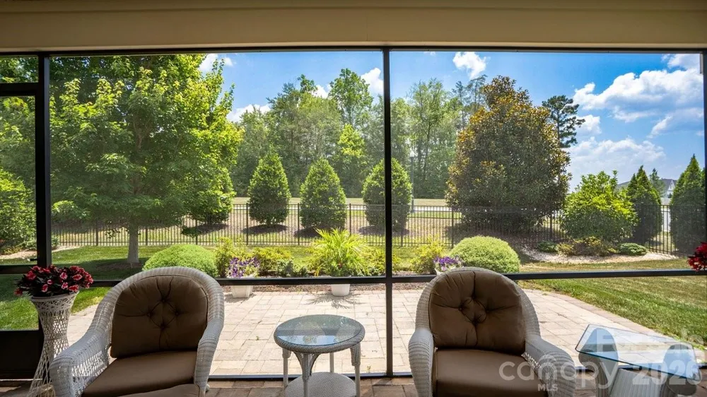 261 Stone Mountain Way Denver, NC 28037