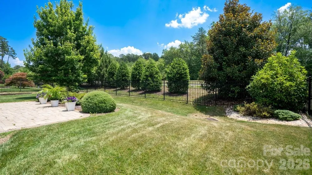 261 Stone Mountain Way Denver, NC 28037