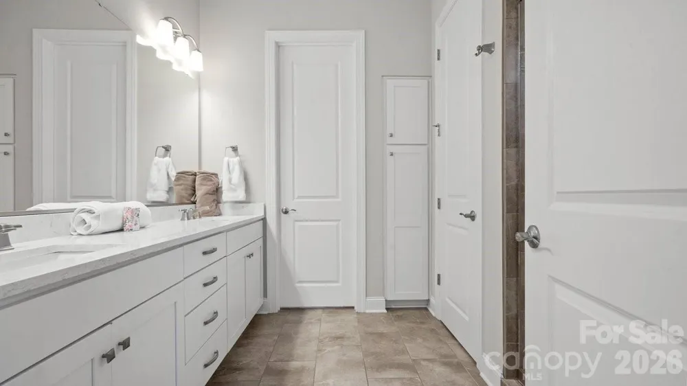 261 Stone Mountain Way Denver, NC 28037
