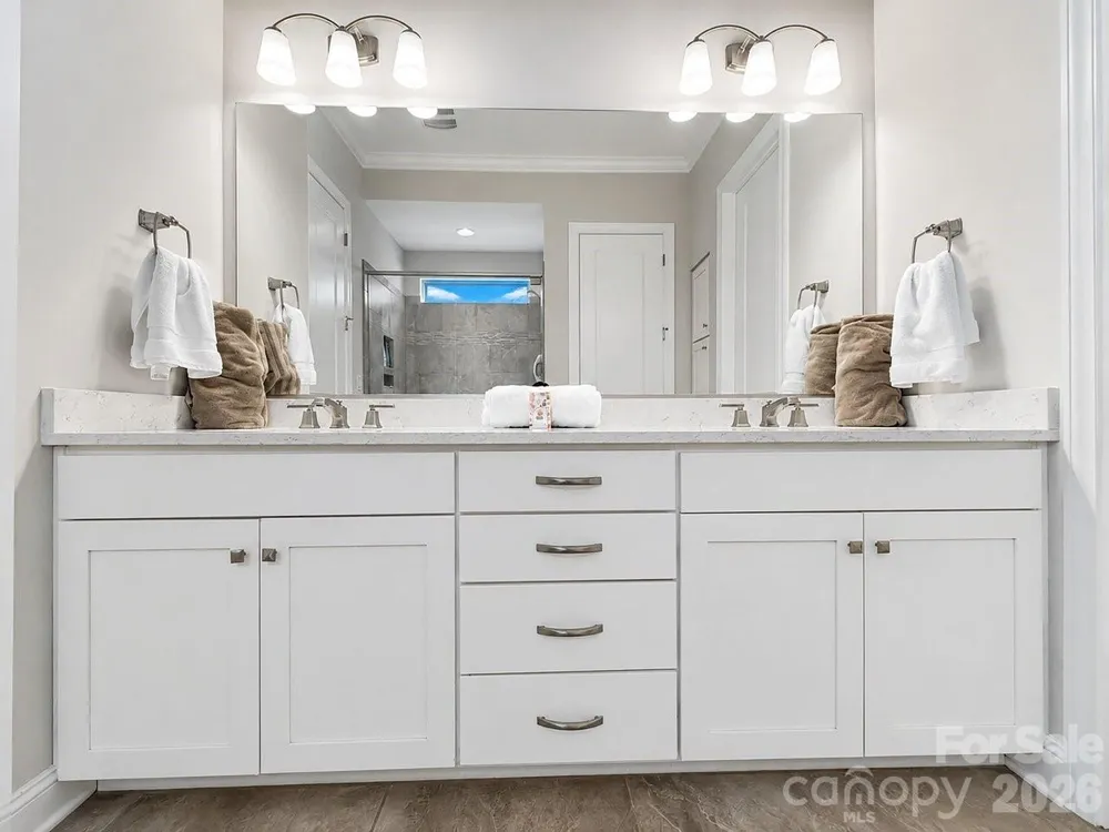 261 Stone Mountain Way Denver, NC 28037