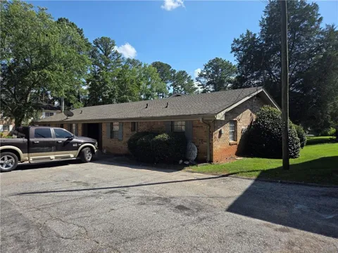 897 A Six Oaks Circle #B