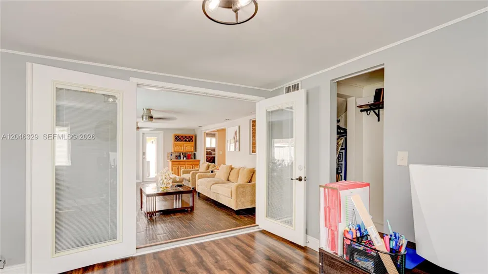 11370 NW 46th Pl Sunrise, FL 33323
