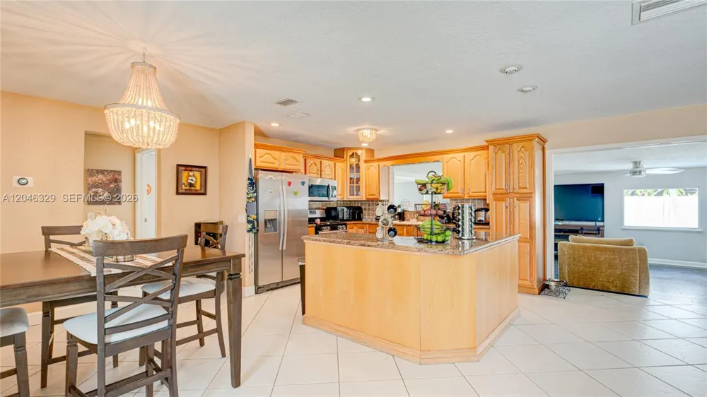 11370 NW 46th Pl Sunrise, FL 33323