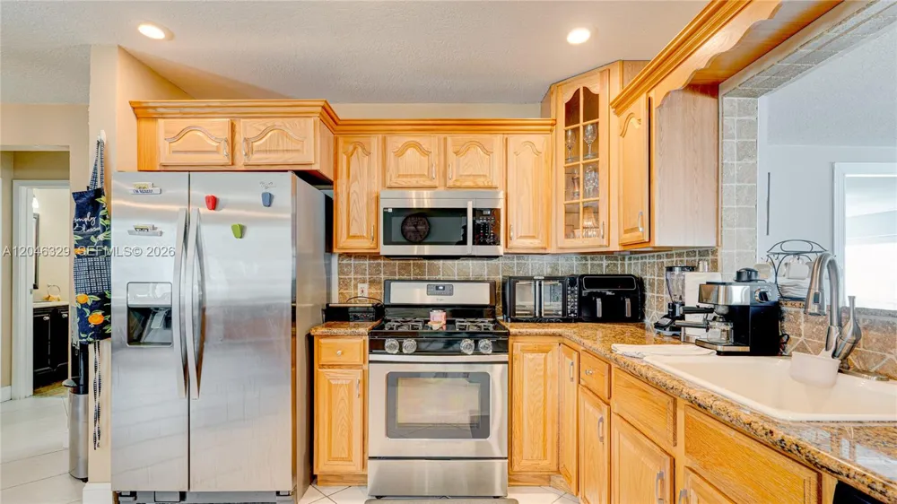 11370 NW 46th Pl Sunrise, FL 33323
