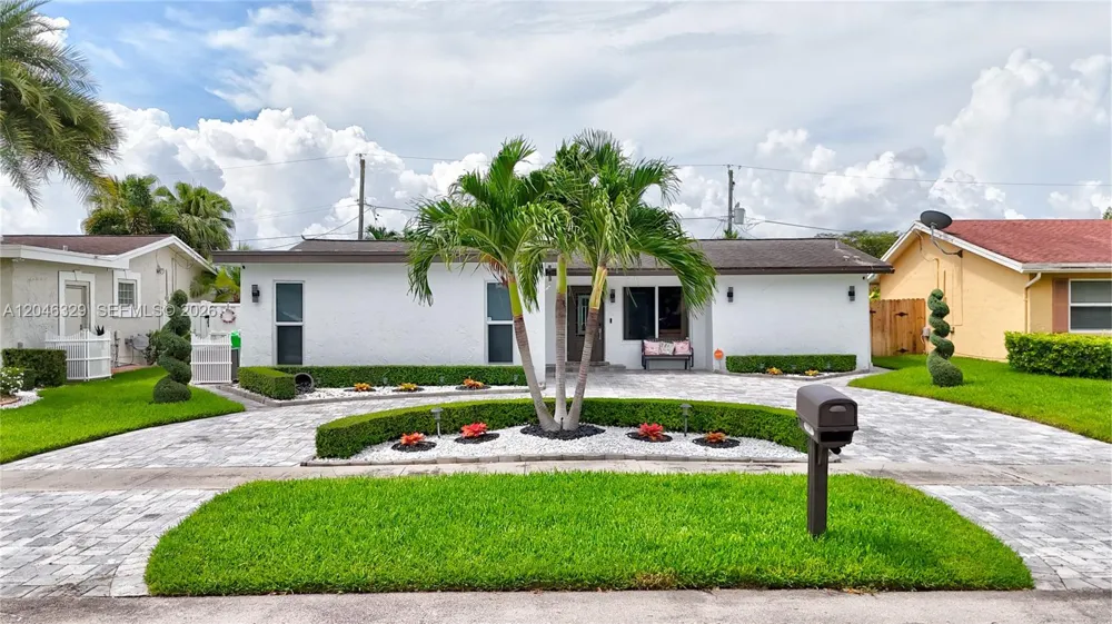 11370 NW 46th Pl Sunrise, FL 33323