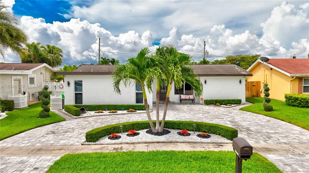 11370 NW 46th Pl Sunrise, FL 33323