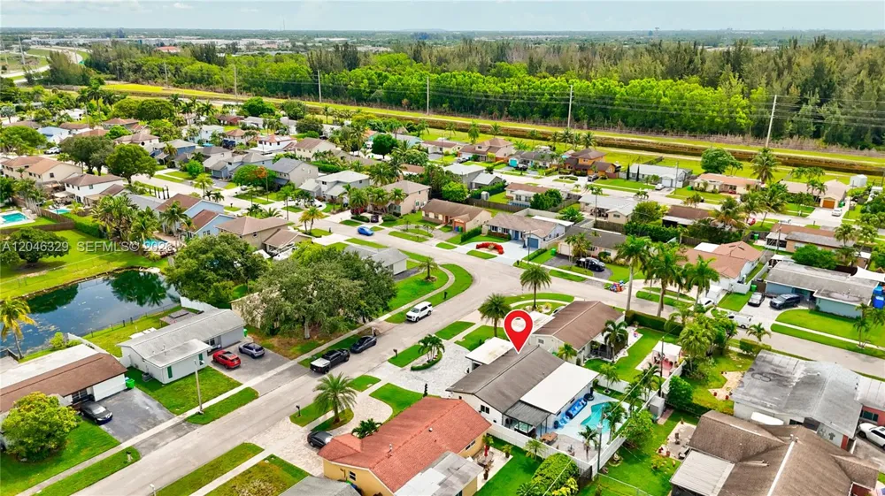11370 NW 46th Pl Sunrise, FL 33323