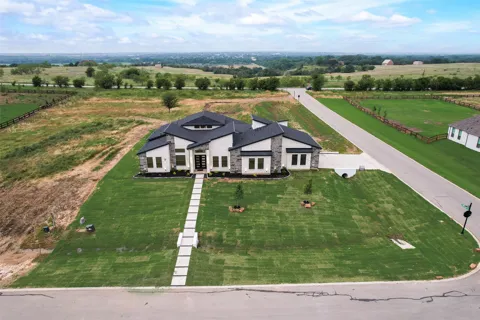 1700 Hamilton Lane