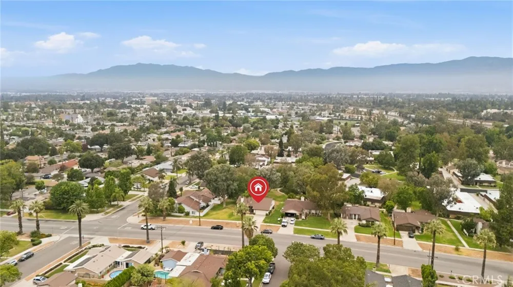 803 E Palm Redlands, CA 92374
