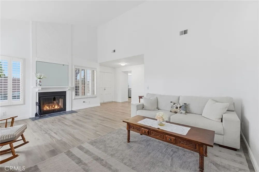 803 E Palm Redlands, CA 92374