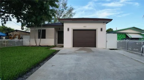 1831 SW 48th Ave