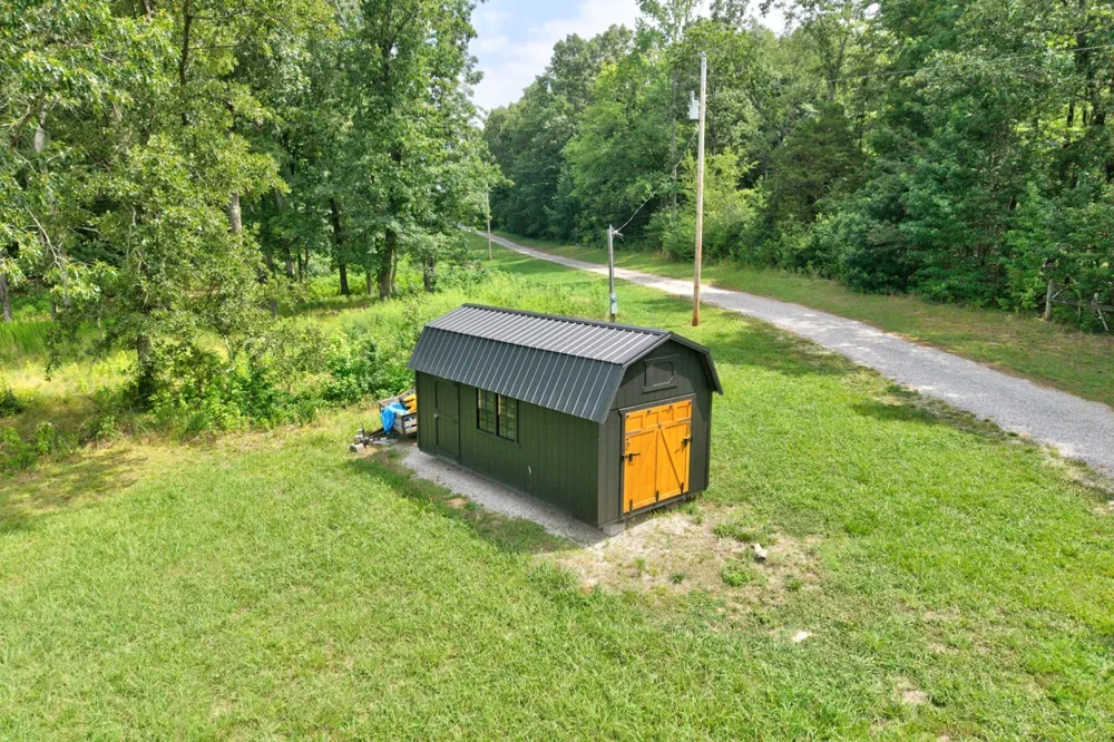 472 Eagle View Ln McMinnville, TN 37110
