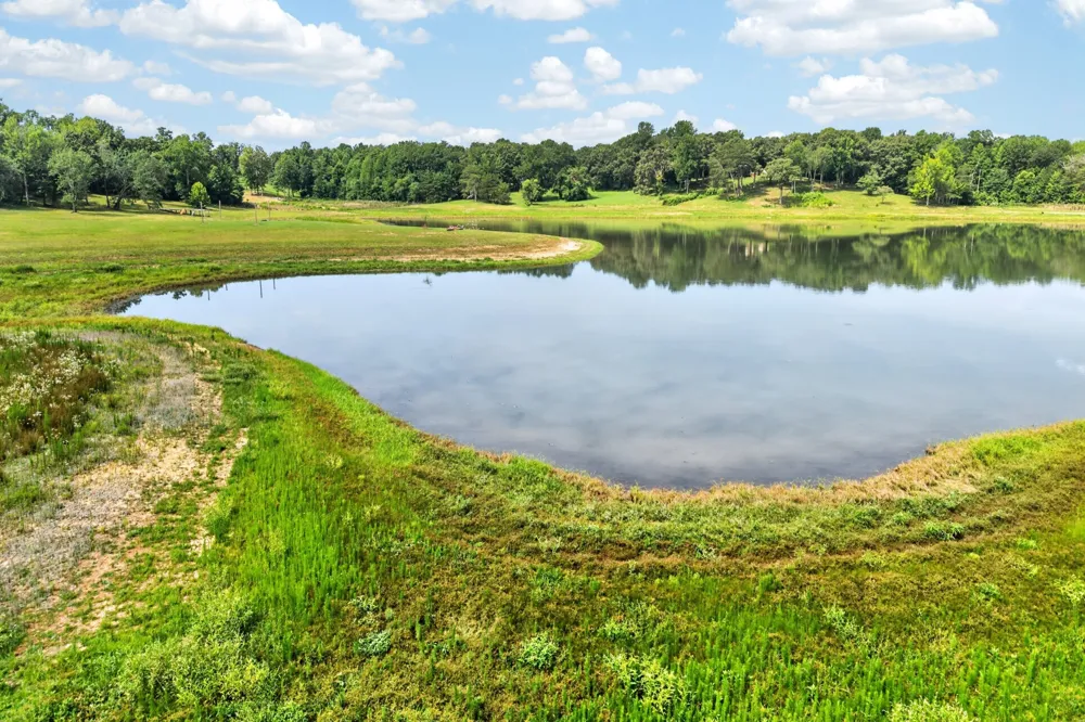 472 Eagle View Ln McMinnville, TN 37110