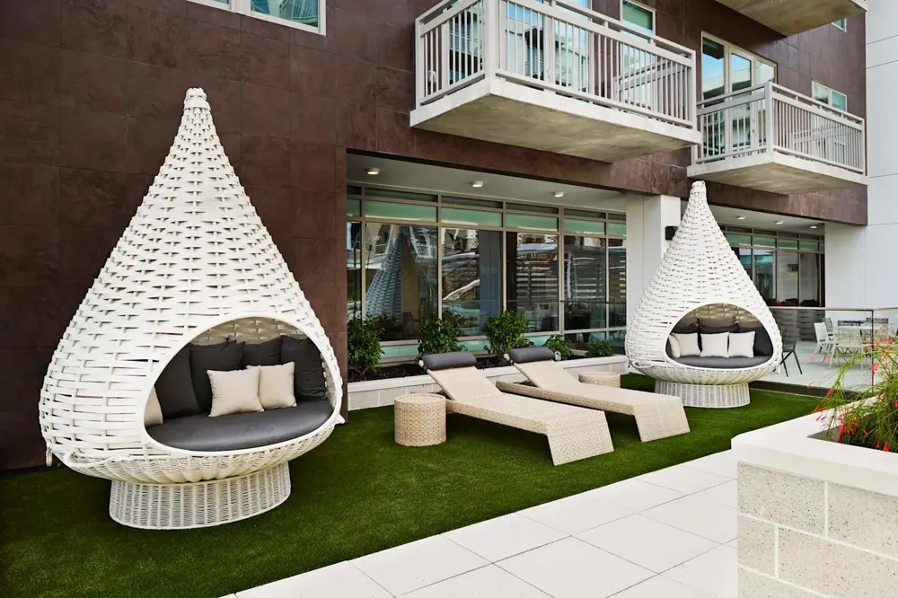 2727 Travis Street #316 Houston, TX 77006