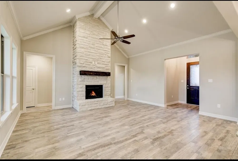 6120 County Road 401 Grandview, TX 76050