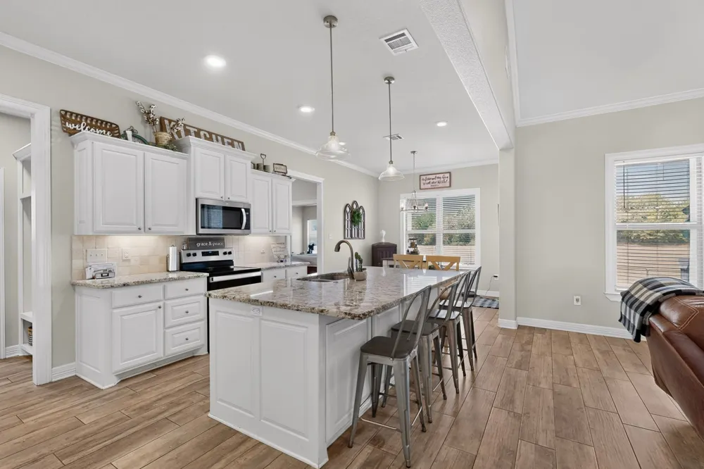 6120 County Road 401 Grandview, TX 76050