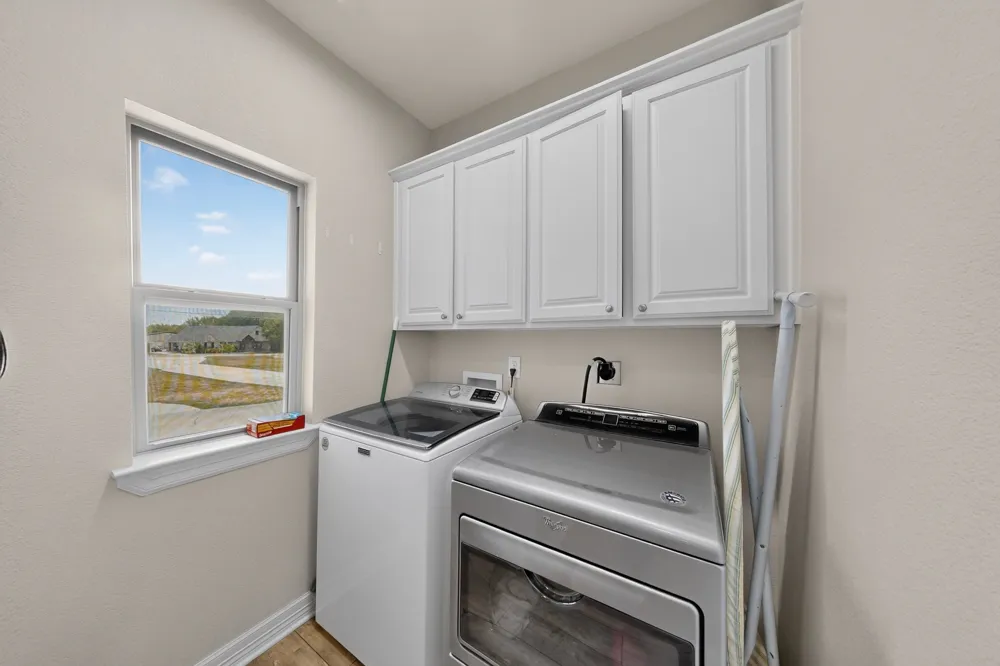 6120 County Road 401 Grandview, TX 76050