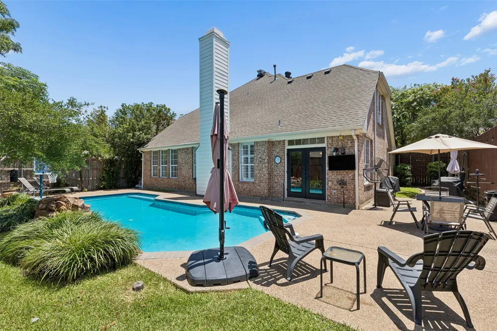2416 Bonham Trail Grapevine, TX 76051