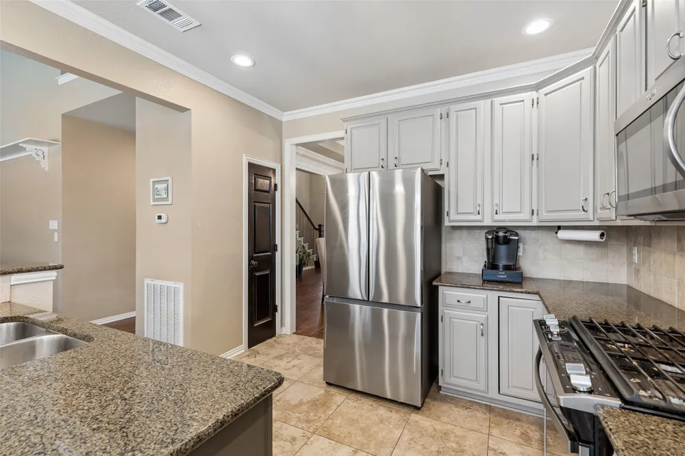 2416 Bonham Trail Grapevine, TX 76051