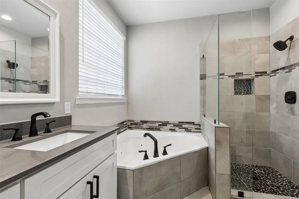 2416 Bonham Trail Grapevine, TX 76051