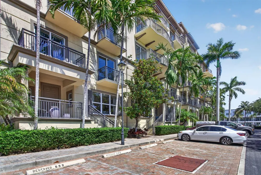 2609 NE 14th Avenue #105 Wilton Manors, FL 33334