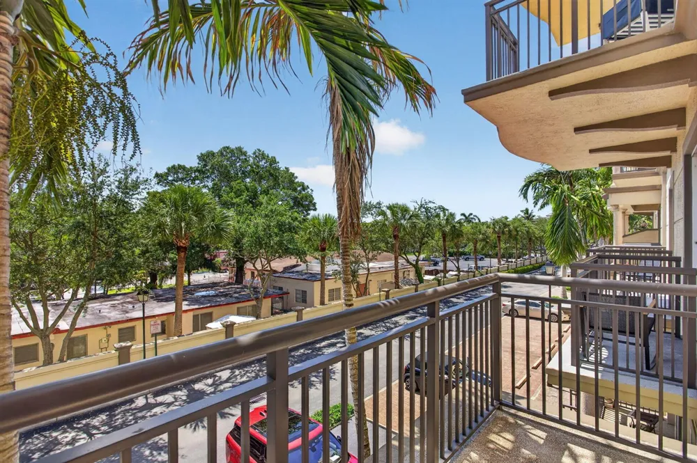 2609 NE 14th Avenue #105 Wilton Manors, FL 33334