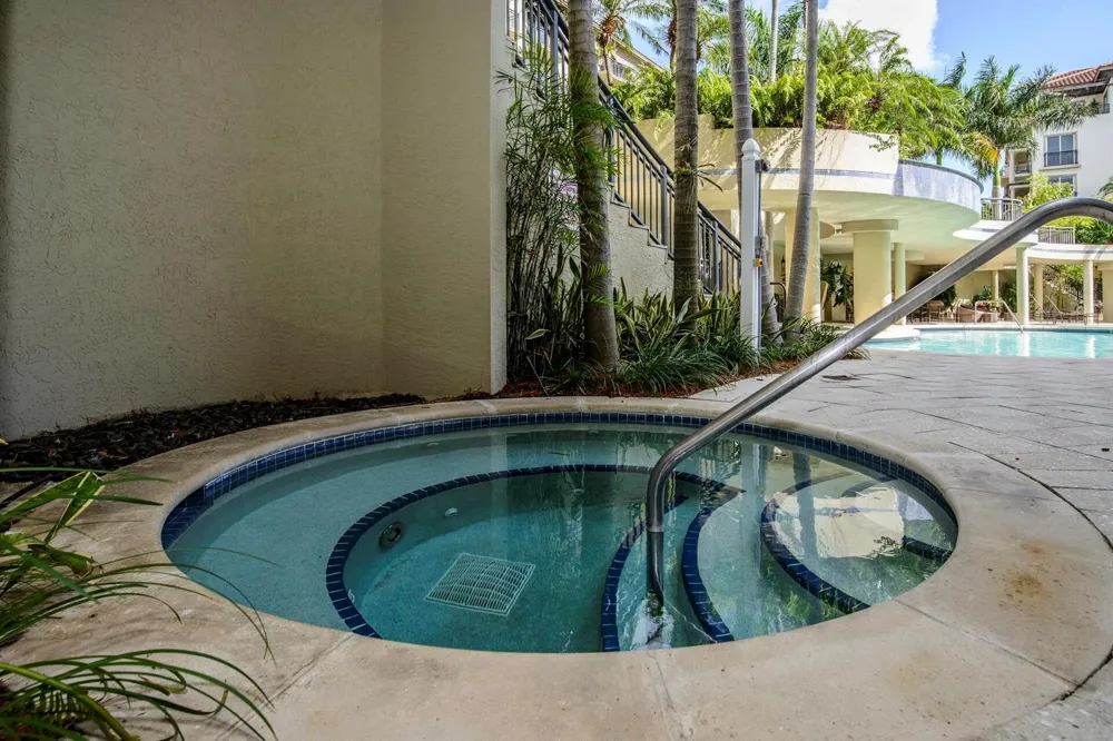 2609 NE 14th Avenue #105 Wilton Manors, FL 33334