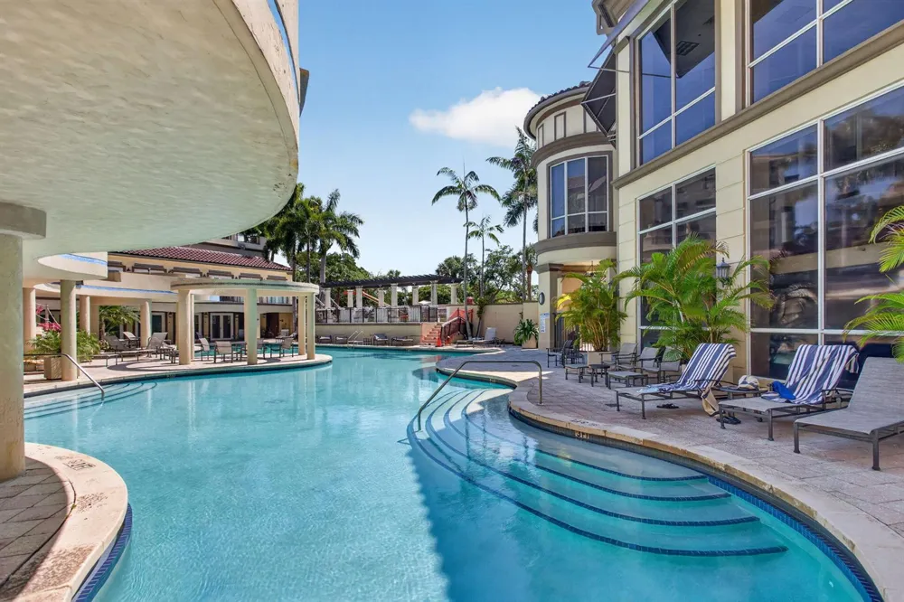 2609 NE 14th Avenue #105 Wilton Manors, FL 33334