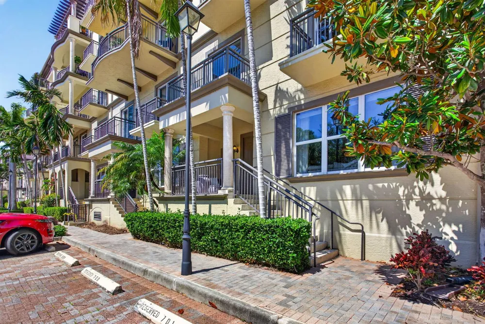2609 NE 14th Avenue #105 Wilton Manors, FL 33334
